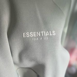 **SOLD** Essentials Men size Medium